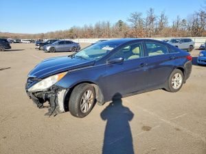 Hyundai Sonata GLS 2.4L 4 2013
