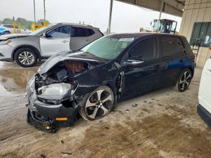 Volkswagen Golf 2.0L 4 2013