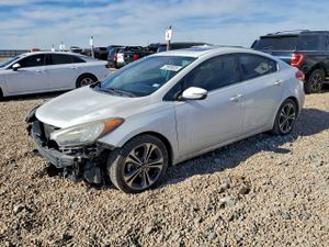 Kia Cerato / Forte / K3 EX 2.0L 4 2015