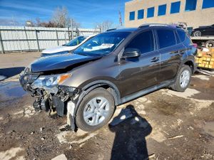 Toyota Rav4 LE 2.5L 4 2015