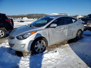Hyundai Elantra GLS 1.8L 4 2013