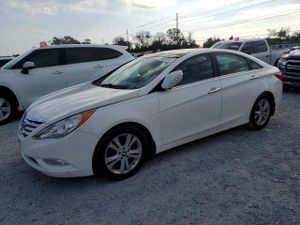 Hyundai Sonata SE 2.4L 4 2012
