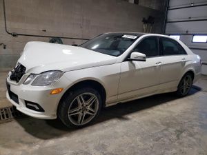 Mercedes-Benz E 550 4MATIC 5.5L 8 2011