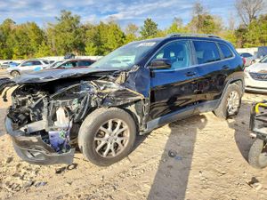 Jeep Cherokee LATITUDE 2.4L 4 2015