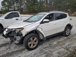 Toyota Rav4 XLE 2.5L 4 2014