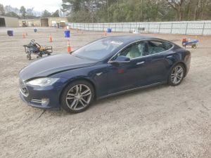 Tesla Model S 2013