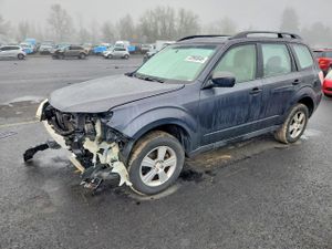 Subaru Forester 2.5X 2.5L 4 2012