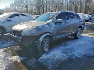 Nissan Rogue S 2.5L 4 2012