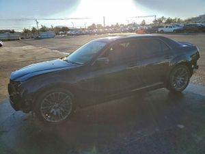 Chrysler 300C VARVATOS 5.7L 8 2013