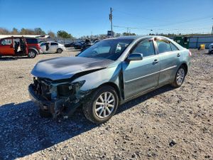 Toyota Camry BASE 2.5L 4 2011