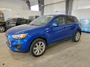 Mitsubishi Outlander ES 2.0L 4 2015
