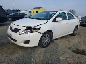 Toyota Corolla BASE 1.8L 4 2010