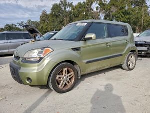 Kia Soul + 2.0L 4 2011