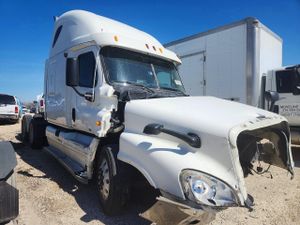 Freightliner Cascadia 14.8L 6 2011