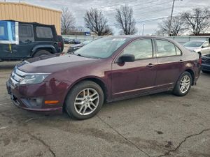 Ford Fusion S 2.5L 4 2011