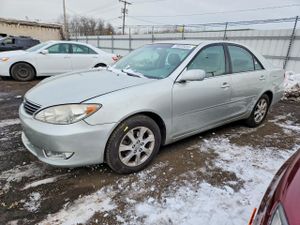 Toyota Camry LE 3.0L 6 2005