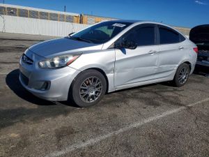 Hyundai Accent GLS 1.6L 4 2013