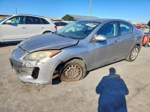 Mazda 3 I 2.0L 4 2013