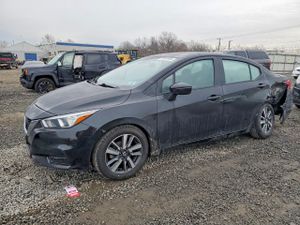 Nissan Versa SV 1.6L 4 2021