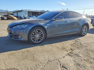 Tesla Model S 2014