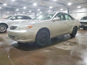 Toyota Camry LE 2.4L 4 2004