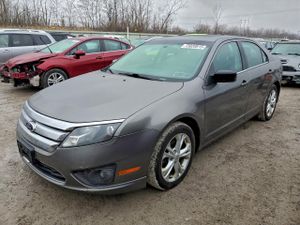 Ford Fusion SE 2.5L 4 2012
