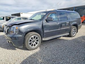 GMC Yukon DENALI 6.2L 8 2012
