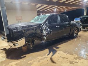 Dodge RAM 5.7L 8 2011