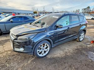 Ford Escape TITANIUM 1.6L 4 2015
