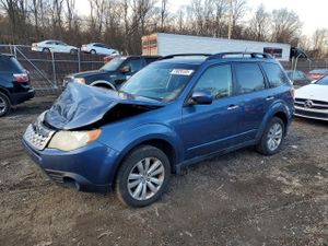Subaru Forester 2.5X PREMIUM 2.5L 4 2012