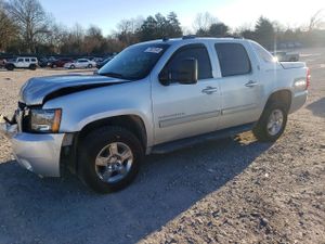 Chevrolet Avalanche LS 5.3L 8 2013