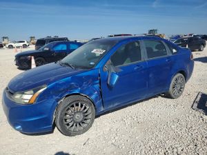 Ford Focus SES 2.0L 4 2010