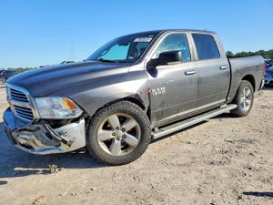 RAM 1500 SLT 3.0L 6 2015