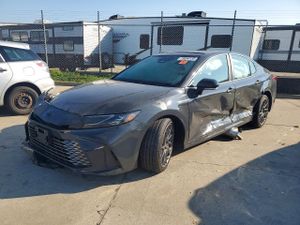 Toyota Camry XSE 2.5L 4 2025