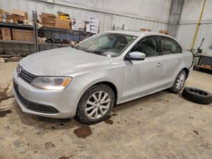 Volkswagen Jetta SE 1.8L 4 2014