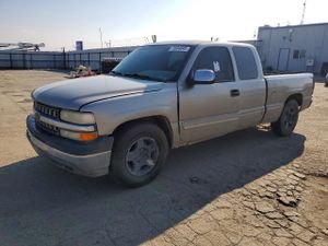 Chevrolet Silverado 1500 C1500 5.3L 8 2000