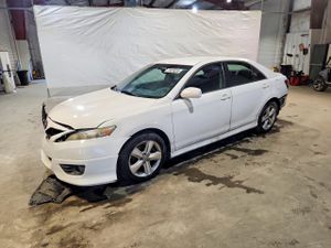 Toyota Camry BASE 2.5L 4 2010