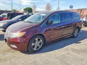 Honda Odyssey TOURING 3.5L 6 2013