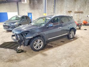 Nissan Rogue S 2.5L 4 2013