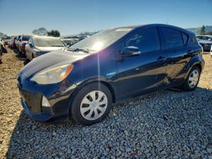 Toyota Prius 1.5L 4 2013