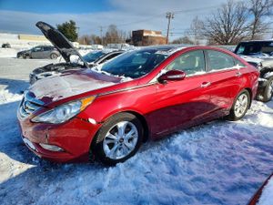 Hyundai Sonata SE 2.4L 4 2012