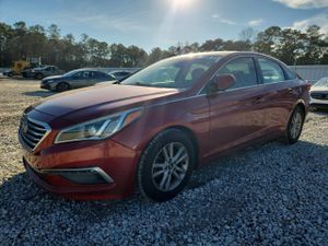 Hyundai Sonata SE 2.4L 4 2015