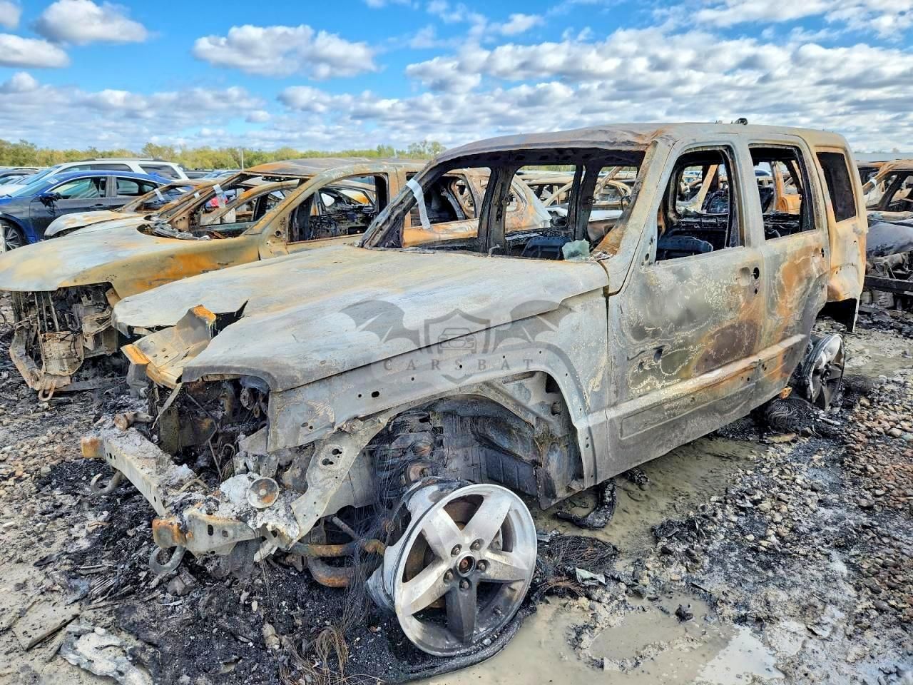 Jeep Liberty RENEGADE 3.7L 6 2011