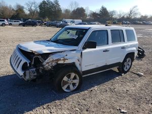 Jeep Patriot SPORT 2.4L 4 2012