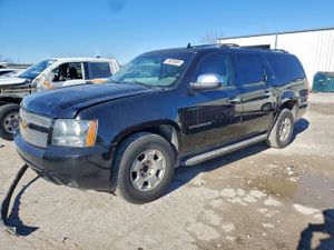 Chevrolet Suburban C1500 LT 5.3L 8 2013