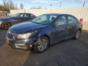 Chevrolet Cruze LS 1.8L 4 2015