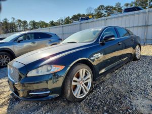 Jaguar XJ 5.0L 8 2011