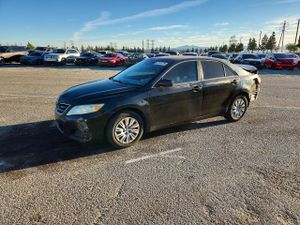 Toyota Camry BASE 2.5L 4 2010