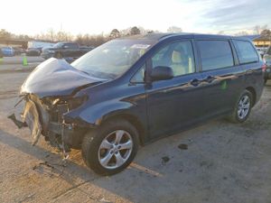 Toyota Sienna 3.5L 6 2012