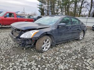 Nissan Altima BASE 2.5L 4 2011